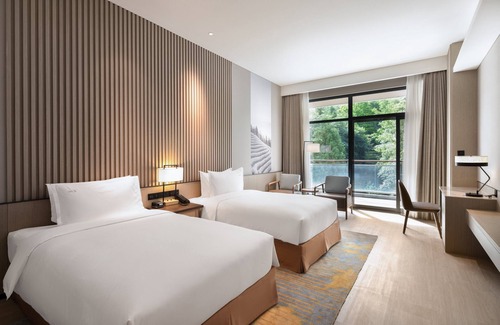 Mingshan District Hotel | Holiday Inn Resort Mengding Mountain by IHG