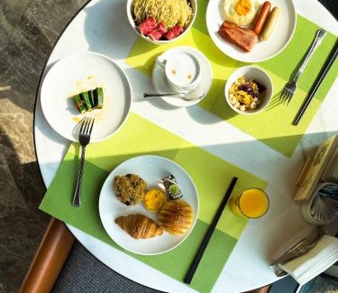Zhuhai Jida Hotel | Holiday Inn Zhuhai City Center by IHG