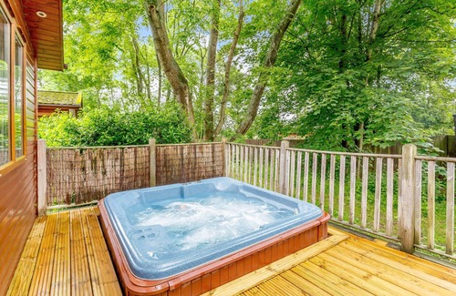 Churchill Apartment | Holiday Lodge in The Cotswolds