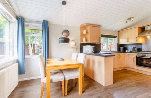 Churchill Apartment | Holiday Lodge in The Cotswolds