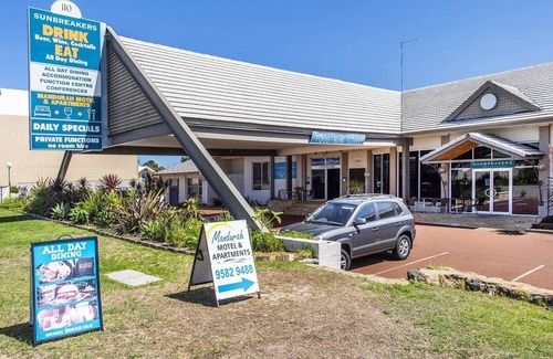 Mandurah Apartment | Holiday or short term let for family near to all amenities