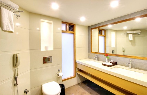 Gandhidham Hotel | Holiday Resort & Spa A Unit of S Poddar Group