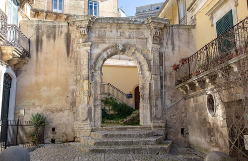 Modica House | Holiday Rooms