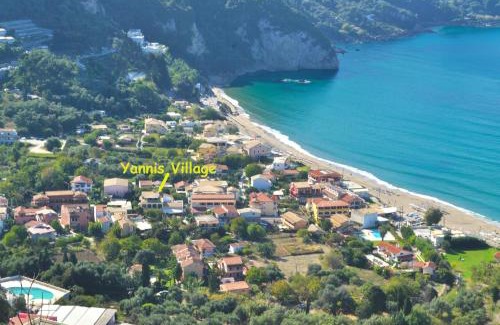 Agios Gordios Apartment | Holiday Studio Apartments Yannis on Agios Gordios beach in Corfu