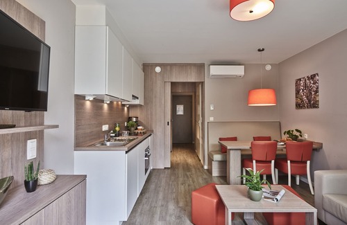 Houthalen Hotel | Holiday Suites Limburg