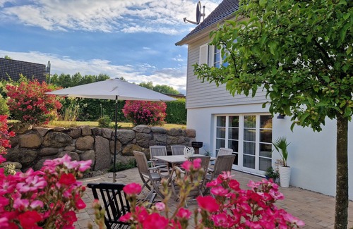 Boltenhagen Apartment | Holidayflay Dune with fireplace and two terraces