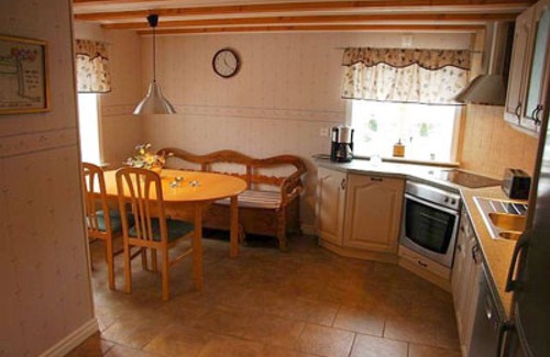 Horn House | Holidays in the country with a boat