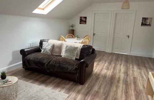 Lecemy Apartment | Hollies hideaway
