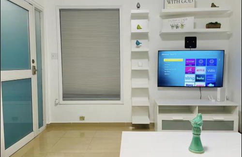 Yabucoa Apartment | Hollywood Apartments - H