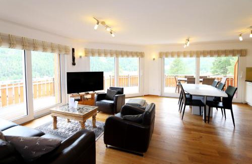 Saas-Fee Apartment | Hollywood