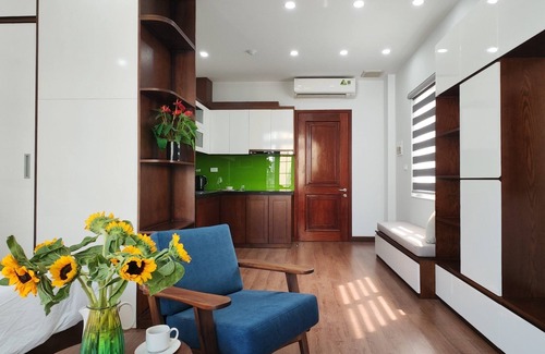 Bui Thi Xuan Apartment | HoLo Central Hanoi - Serviced HomeStay