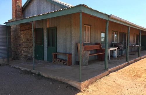 Holowiliena House | Holowiliena Station & The Outback Blacksmith