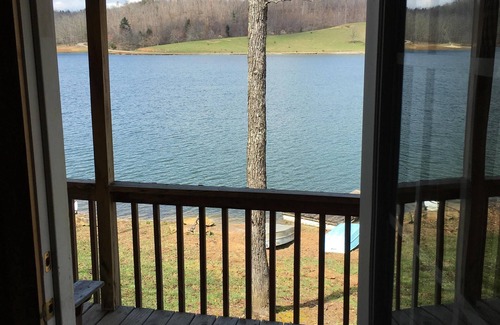 Muddy Pond Cabin | Holpp's Pine Ridge Lake