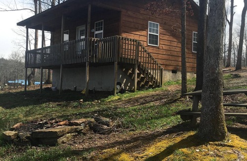 Muddy Pond Cabin | Holpp's Pine Ridge Lake