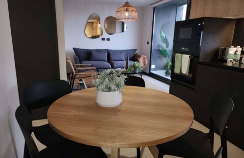 Puerto Varas Apartment | HOM I Vista Parcial al lago 2D2B
