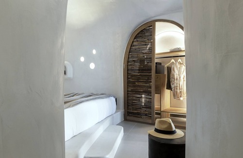 Oia Hotel | Hom Santorini