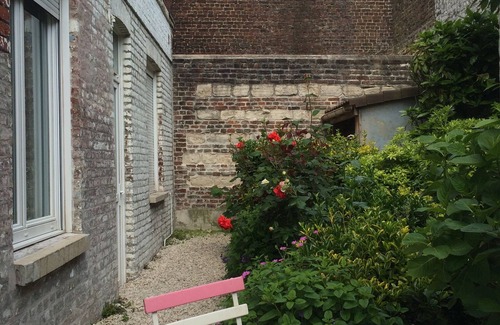Vauban - Wazemmes House | Home (2 bedrooms) in private courtyard, Lille Cormontaigne