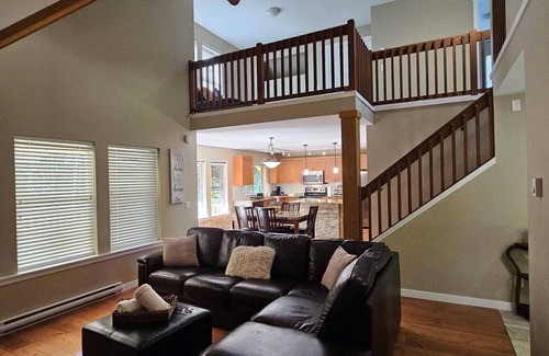 Lindell Beach Cabin | Home Away from Home