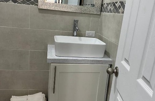 Nassau Apartment | Home Away From Home