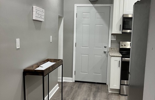 Chicago House | Home away from home. Family-oriented neighborhood.