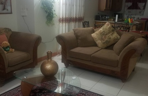 Silver Sands House | Home away from Home,hot and cold water,Ac unit, furnished house,1min beach area