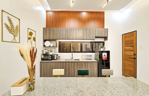 Santa Rosa House | Home Away from Home, near enchanted kingdom @ Santa Rosa Laguna