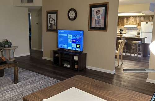 Palo Verde House | Home away from home-Quiet cozy casita