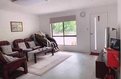 Ashmore House | Home Away From Home-(Room1)