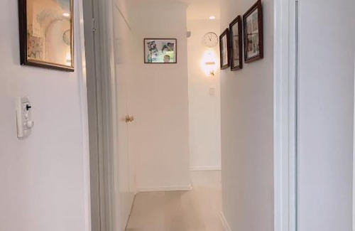 Ashmore House | Home Away From Home-(Room1)