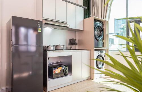Ho Chi Minh City Apartment | Home by CR Concept in Center City