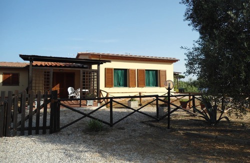 Donoratico House | Home Country just minutes from the beautiful beach of fine sand