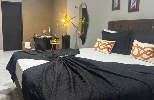 Itacolomi Hotel | Home das Três Palmeiras