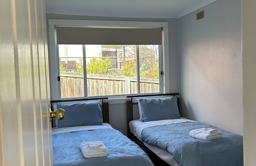 Southern House | Home in Alonnah Bruny Island close to beach perfect for families' great views
