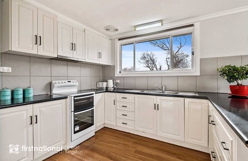 Southern House | Home in Alonnah Bruny Island close to beach perfect for families' great views