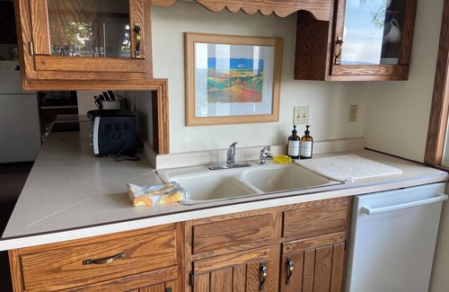 Lansing House | Home in quaint river town with awe-inspiring view of the beautiful Mississippi