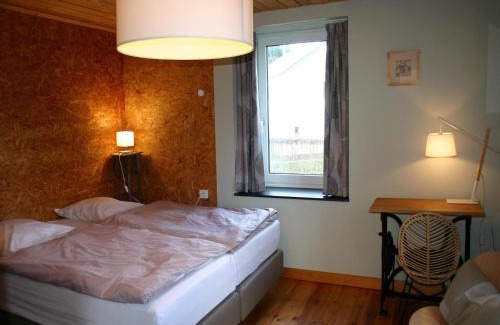 Petit-Thier House | Home in Vielsalm with Sauna, cleaning included