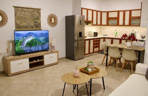 Marathon Apartment | Home Irianna