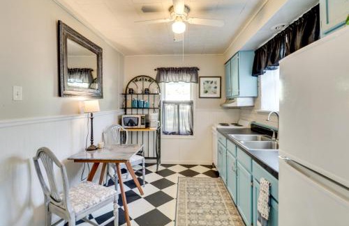Litchfield House | Home Less Than 3 Mi to Rte 66 and Lake Lou Yaeger!