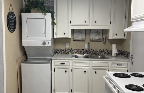 Caddo Heights-South Highlands House | home- minutes aways from casinos and airport