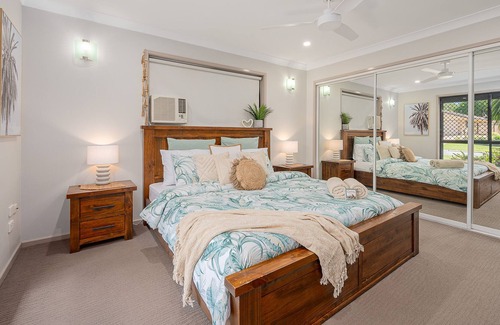Bouvet Island House | Home on Hamilton in Gladstone QLD