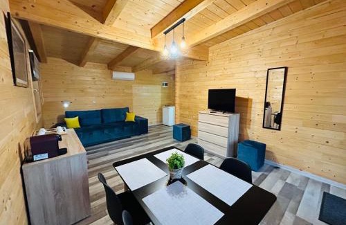 Moldovenesti House | HOME Resort RS