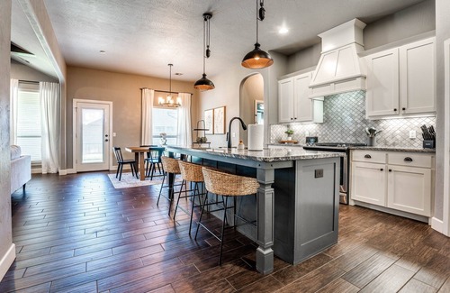 South Oklahoma City House | Home Sweet Home (Office Included!)