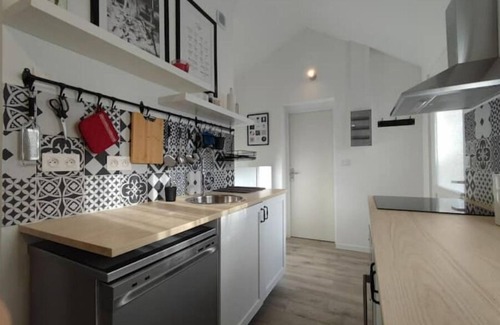Arry House | Home Sweet Somme