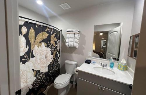 Clovis Apartment | Home Sweet Stay