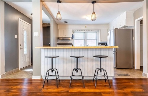 Rosemount House | Home⭐Wifi⭐Netflix⭐Parking⭐Laundry⭐Walk2Everything