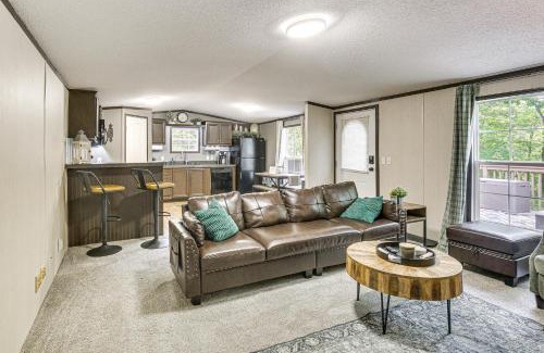 Wright City House | Home with Trail Access on 19 Acres in Wright City!