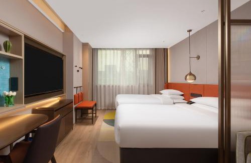 Jinghong Hotel | Home2 Suite by Hilton Xishuangbanna Jinghong