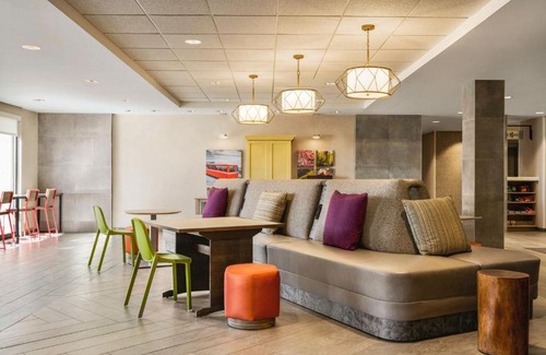 Central Colorado Springs Hotel | Home2 Suites By Hilton Colorado Springs I-25 Central