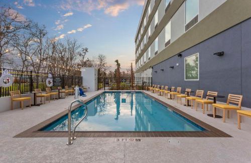 Lake Jackson Hotel | Home2 Suites By Hilton Lake Jackson