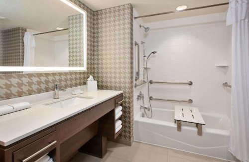 Byron Center Hotel | Home2 Suites By Hilton Grand Rapids South